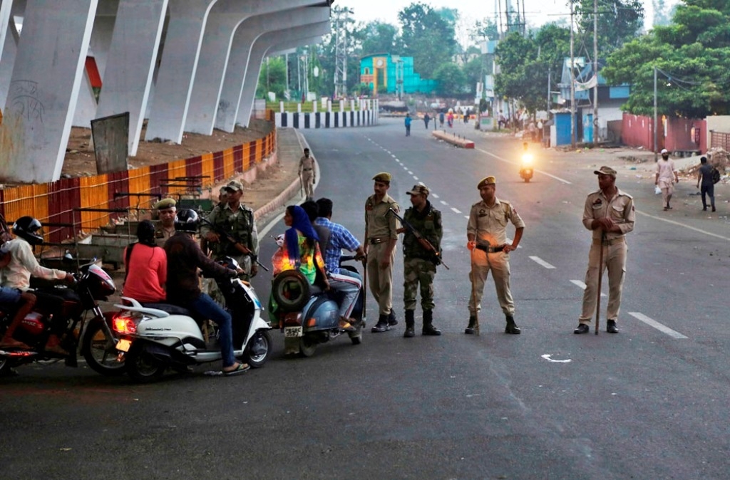 जम्मु काश्मिर टुक्रियो, लद्दाख छुट्टै केन्द्र शासित प्रदेश