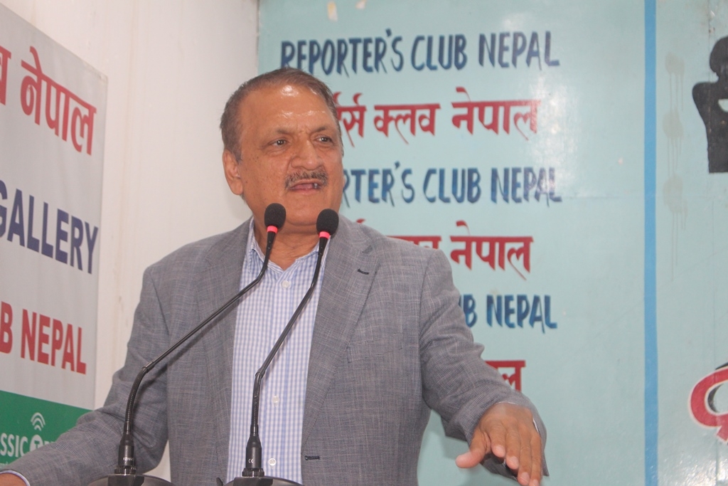 ओली सरकार सबै कुरामा असफल: डा. महत