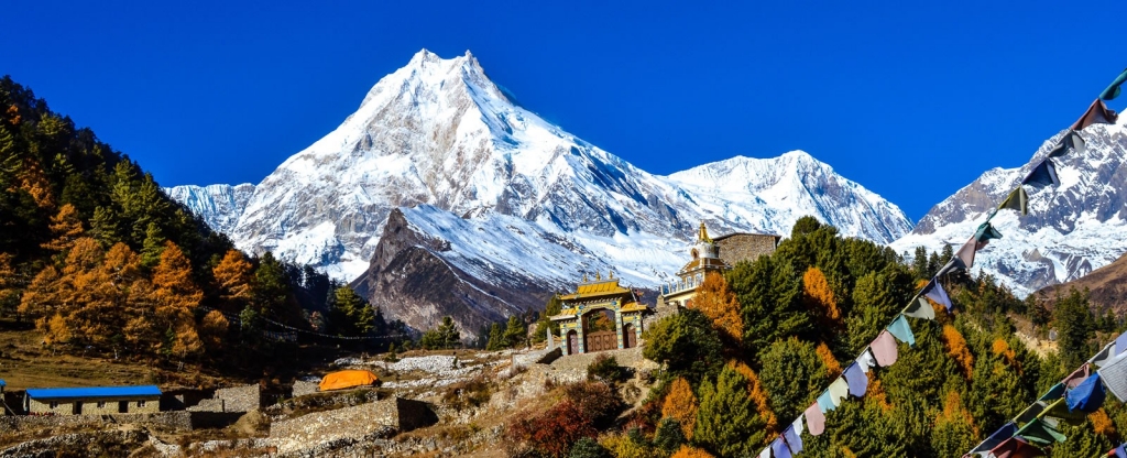 टल्कनै छाडे हिमालमा हिउँ