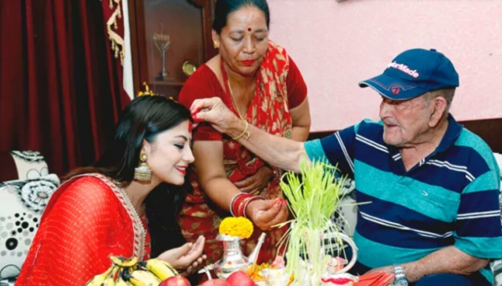 कोरोनाका कारण विगत जस्तो रहेन दशैँको रौनक