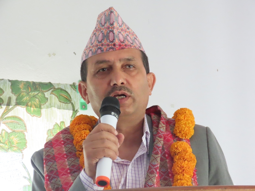 पर्यटनमन्त्री ढकाल दम्पतीलाई कोरोना संक्रमण