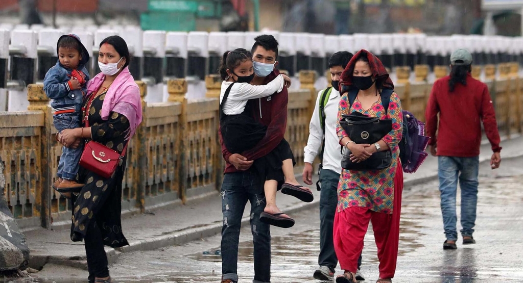 घर जानेको लर्को उत्तिकै, जगाती नाका भएर ५४ हजार मानिसले उपत्यका छाडे