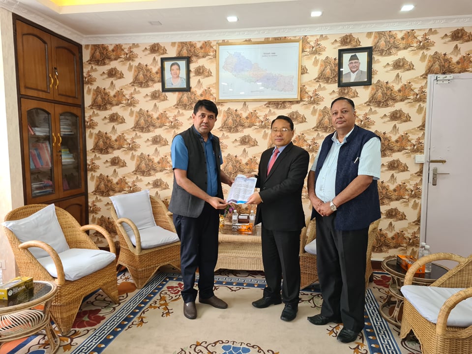 पश्चिम नवलपरासीको विद्युत समस्या समाधान गर्न अध्यक्ष भण्डारीद्धारा उर्जामन्त्रीको ध्यानआर्कषण