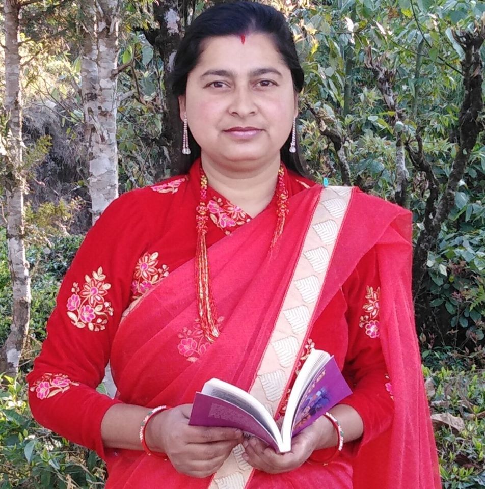 सत्र वर्षमा सोह्र सय कविता