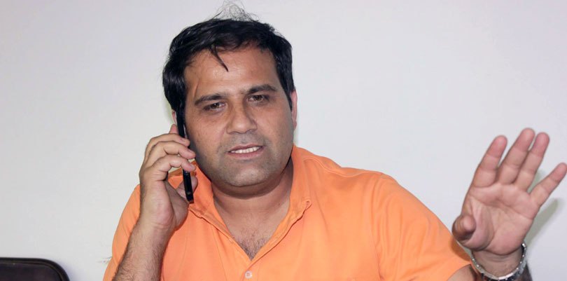 हास्य कलाकार मनोज गजुरेललाई कोरोना संक्रमण