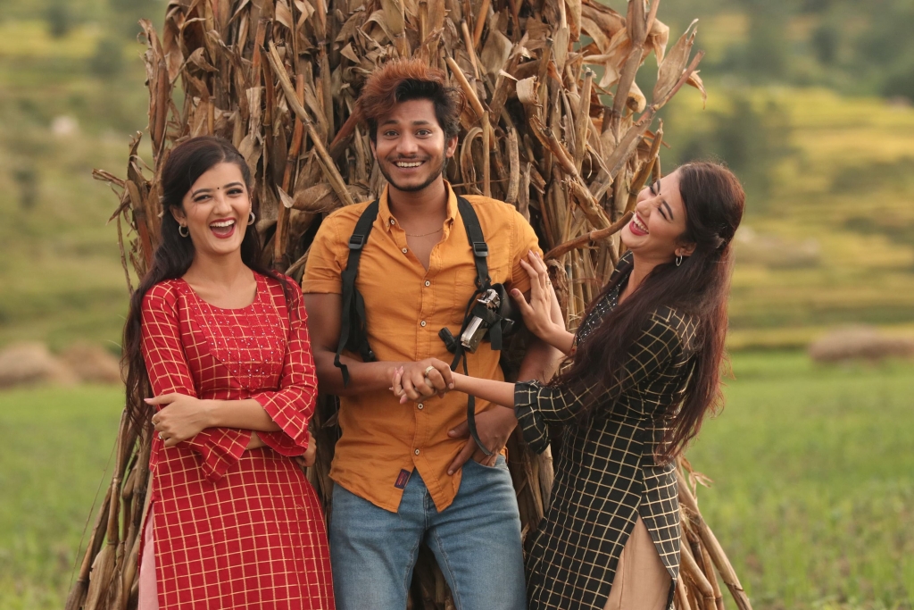 बिन्दु परियारको गीतमा जुम्ल्याहा प्रिज्मा र प्रिन्सीको अभिनय