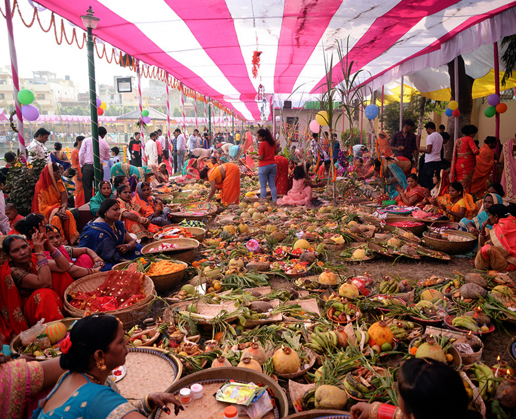 तराईमा शुरु भयो छठपर्वको तयारी, किनमेल गर्नेहरुको बजारमा अहिल्यैदेखि भीड