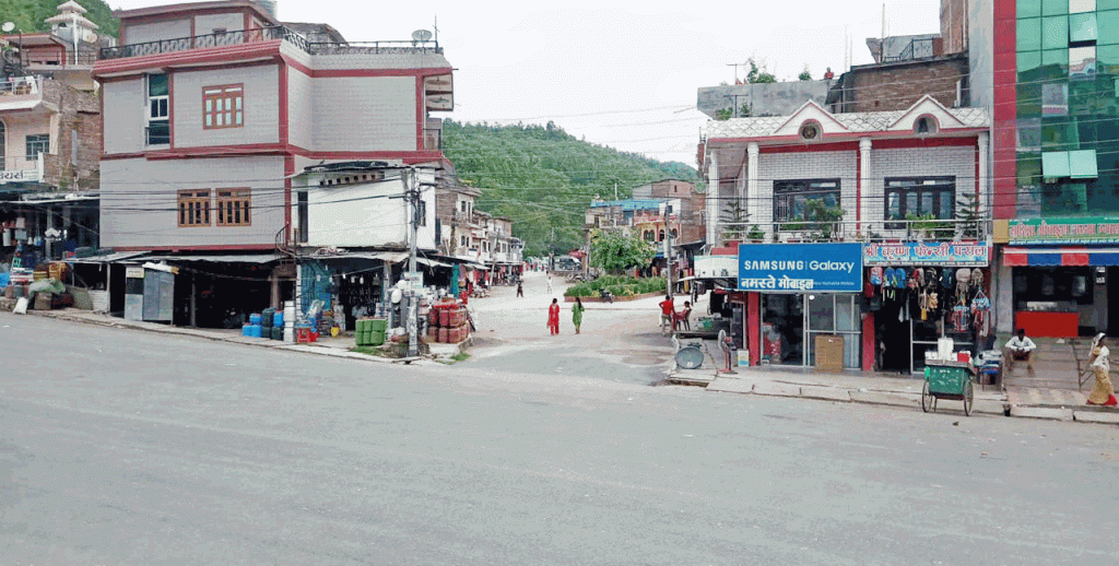 राजधानी भालुवाङमा छैन, स्वास्थ्य सेवा