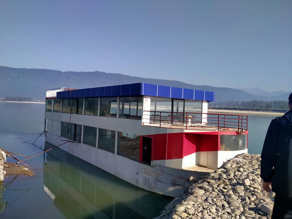 नारायणीमा मिनी पानीजहाजः कोरोनाका कारण उद्घाटनमा अन्योल