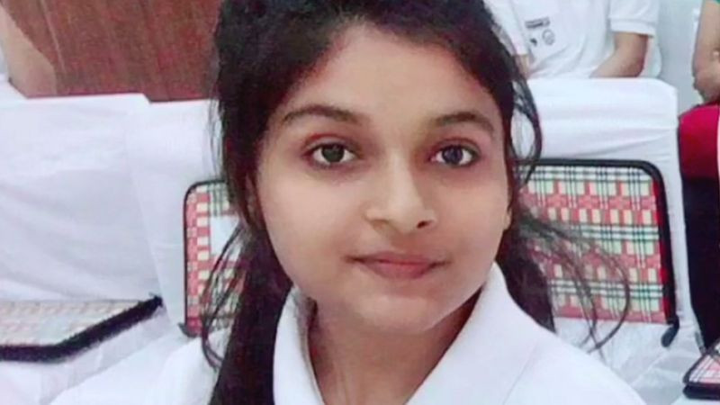 भारतमा १९ वर्षीया किशोरीलाई बनाइयो उत्तराखण्डको एकदिने मुख्यमन्त्री