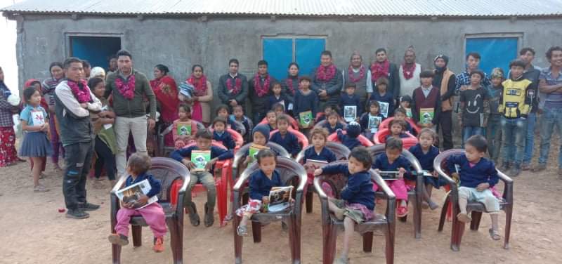 देवघाटमा ३८ विद्यार्थीलाई सुइटर वितरण