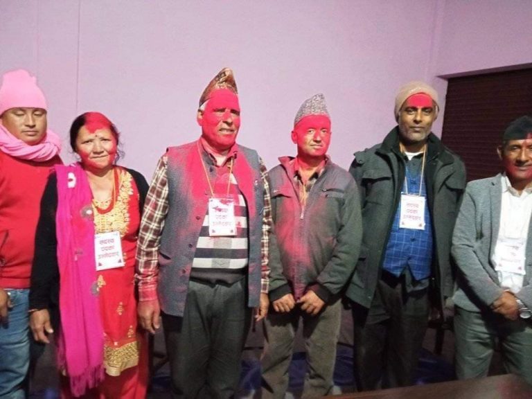 चितवनको दुग्ध सहकारीमा प्रचण्ड-नेपाल समूहलाई पराजित गर्दै ओली समूह विजयी