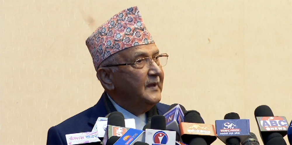 प्रधानमन्त्री ओलीले भने: कसैले हटाउन सक्छ भने हटाओस्, दुई तिहाइका साथ सिंहदरबार फर्किन्छु