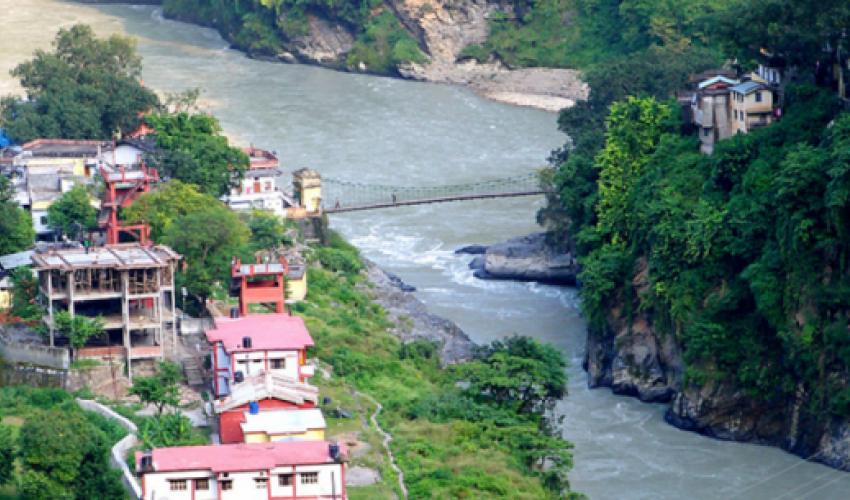 सीमावर्ती बजारका व्यापारी पलायन हुँदैै