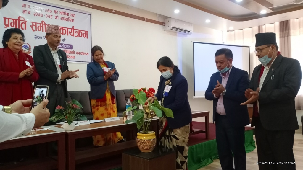 जिल्ला समन्वय समिति चितवनको प्रगति समीक्षा कविलास रिसोर्टमा सुरु