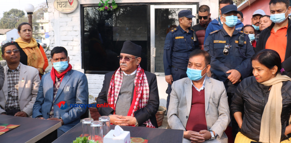 ओलीलाई प्रचण्डको चुनौतीः चितवनको माडीमा राम जन्मेको प्रमाणित गरेर देखाउनुस्