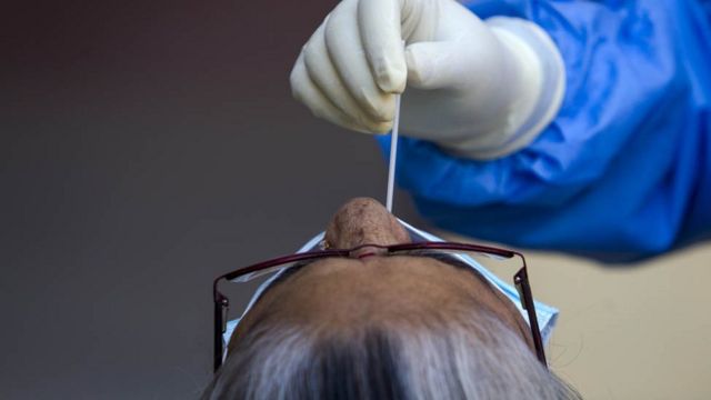 सङ्क्रमण बढेपछि काठमाडौंका टोलटोलमा परीक्षण