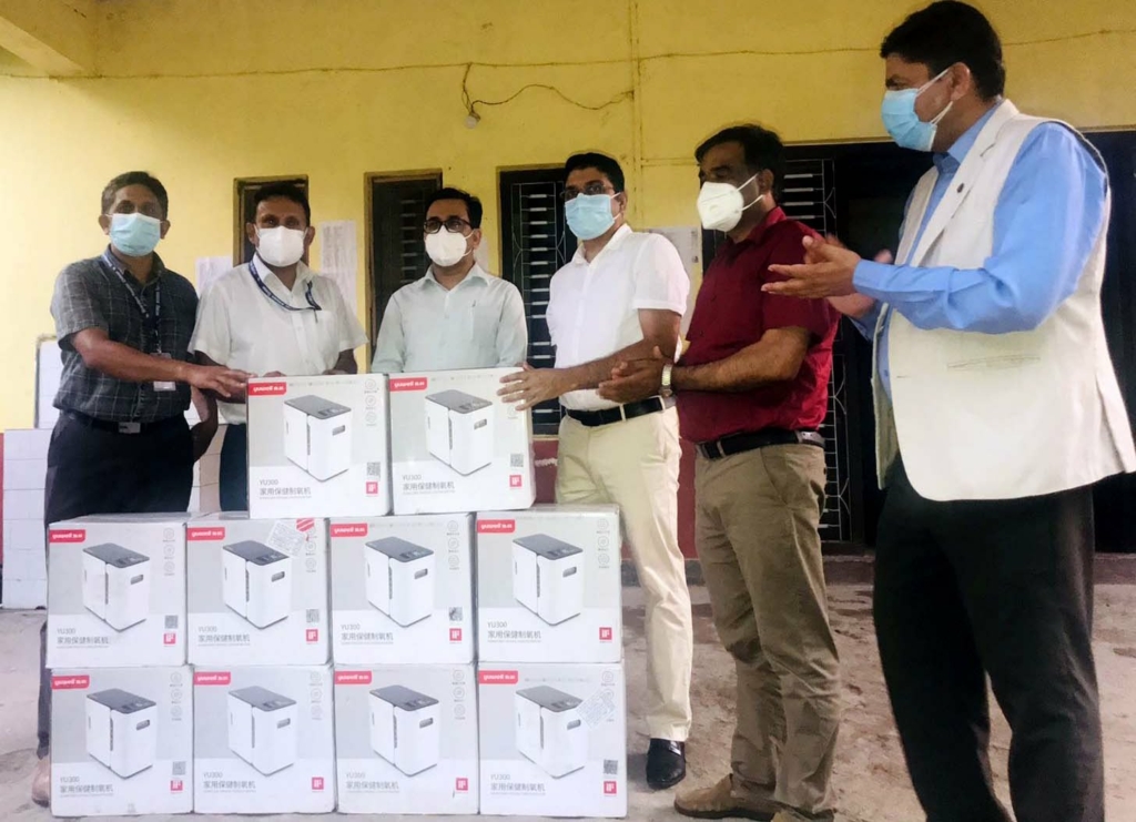 भरतपुर अस्पताललाई उद्योग संघले दियो अक्सिजन कन्सन्ट्रेटर