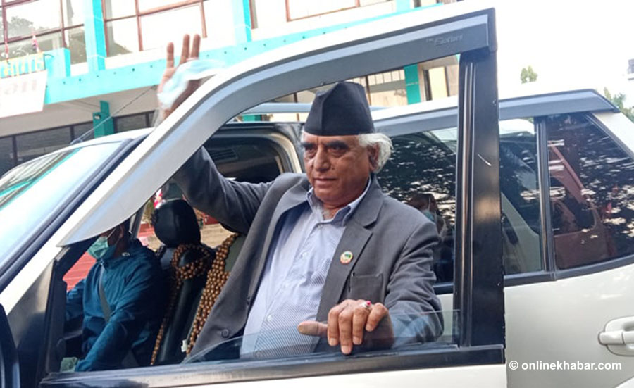 नवलपुरबाट मुख्यमन्त्री पोखरेलद्वारा ‘जोन्सन एन्ड जोन्सन’ खोपको शुभारम्भ
