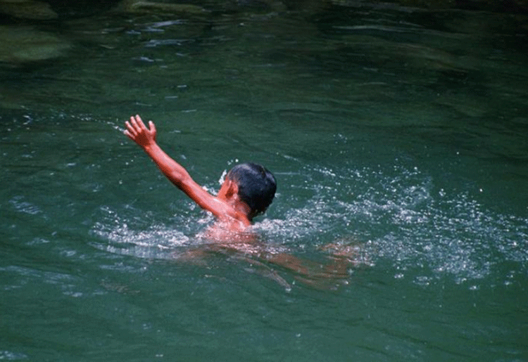 चितवनमा नहरमा डुबेर दुई बालकको मृत्यु