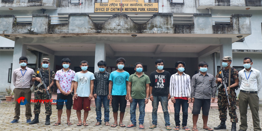 एकै परिवारका तीन जना गैँडा तस्करीमा संलग्न